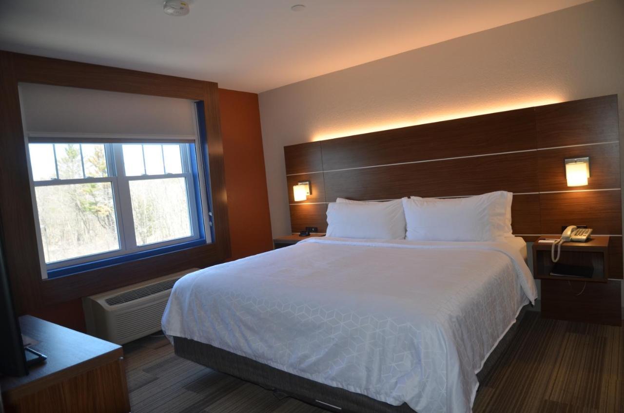 Holiday Inn Express Hotel & Suites Rochester By Ihg Buitenkant foto
