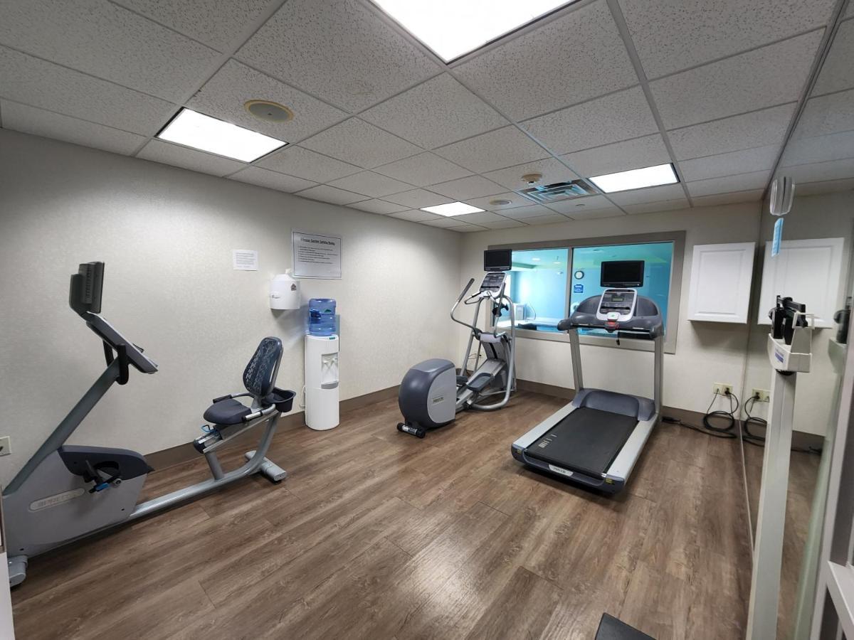 Holiday Inn Express Hotel & Suites Rochester By Ihg Buitenkant foto