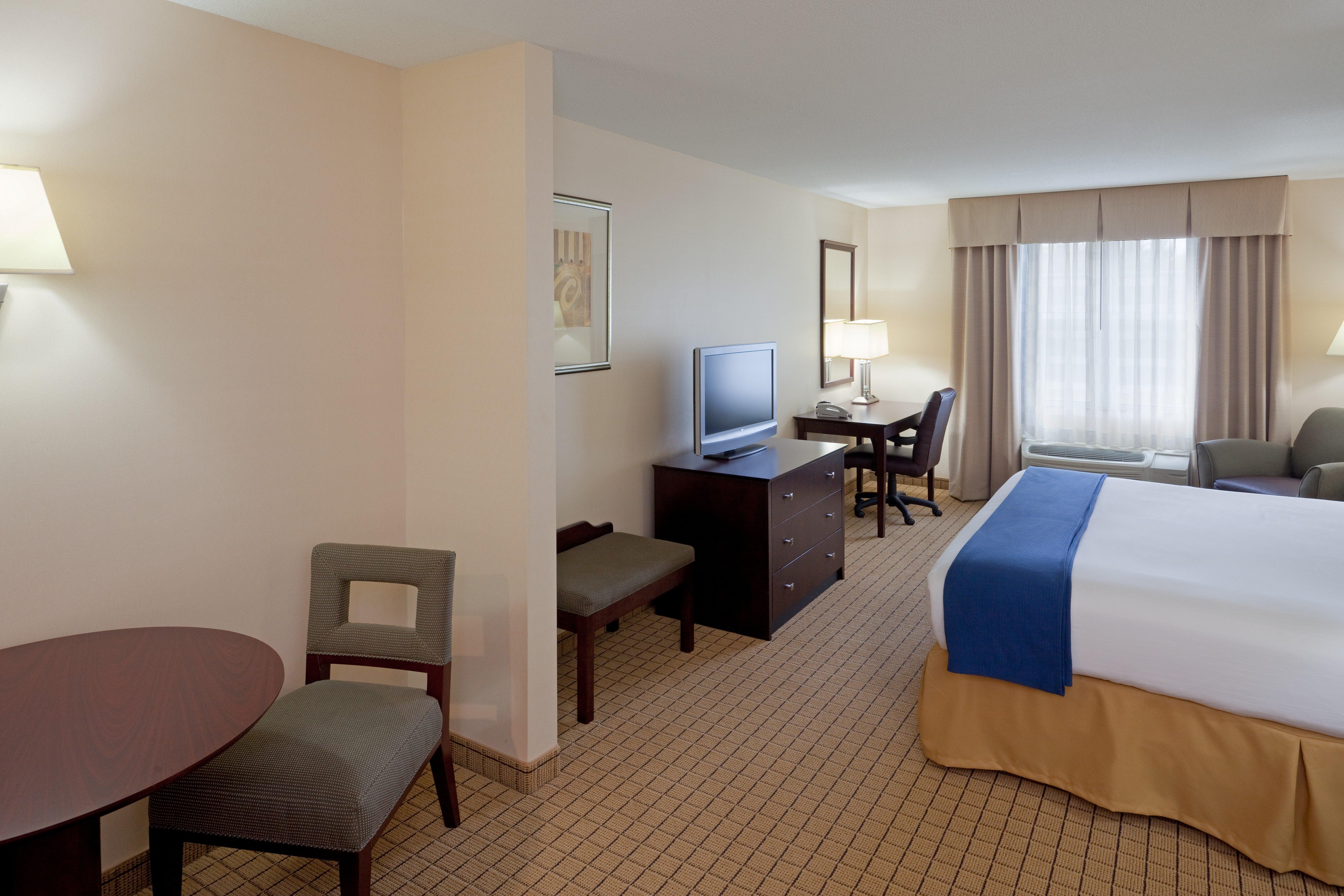Holiday Inn Express Hotel & Suites Rochester By Ihg Kamer foto