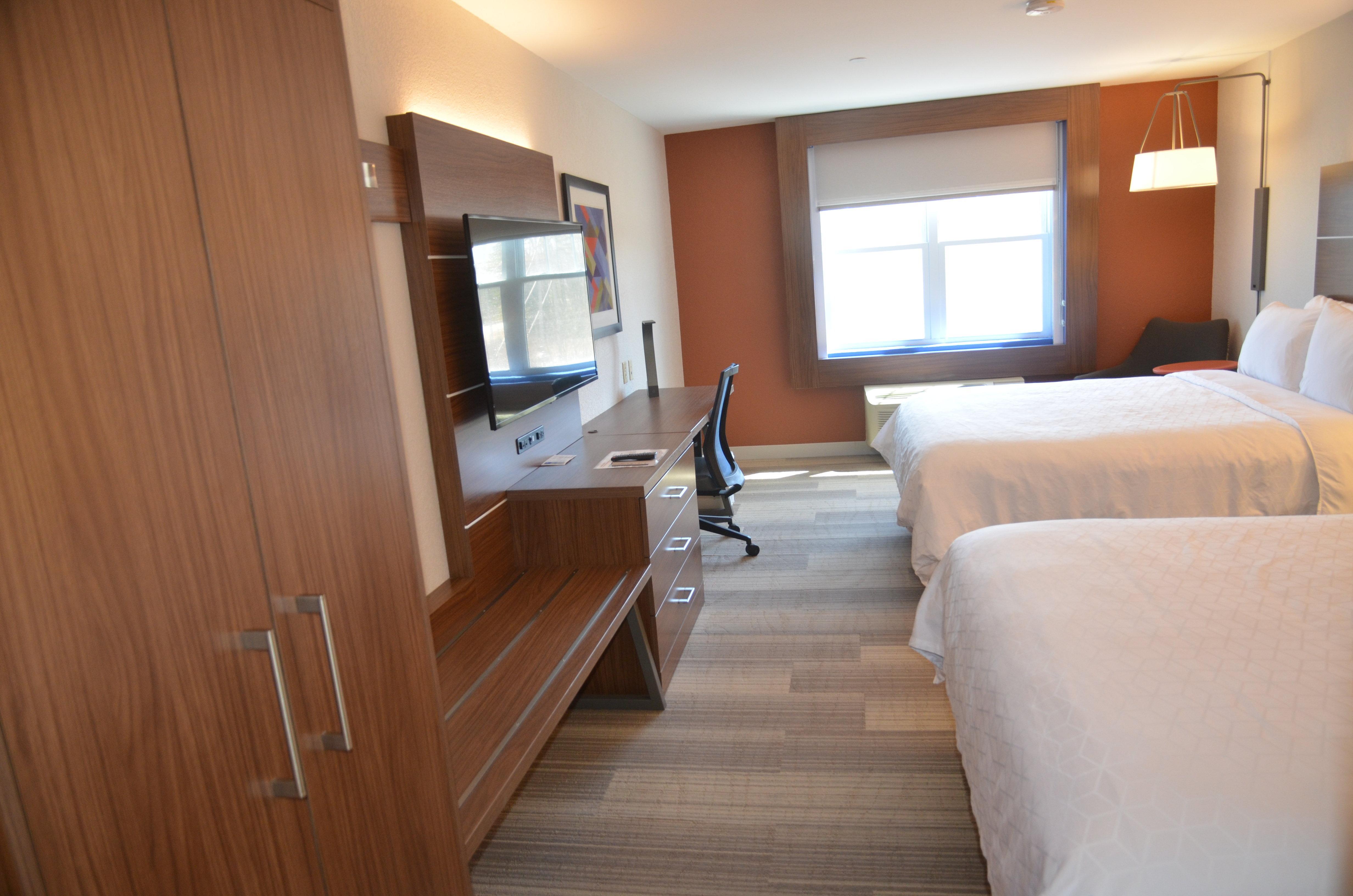 Holiday Inn Express Hotel & Suites Rochester By Ihg Buitenkant foto