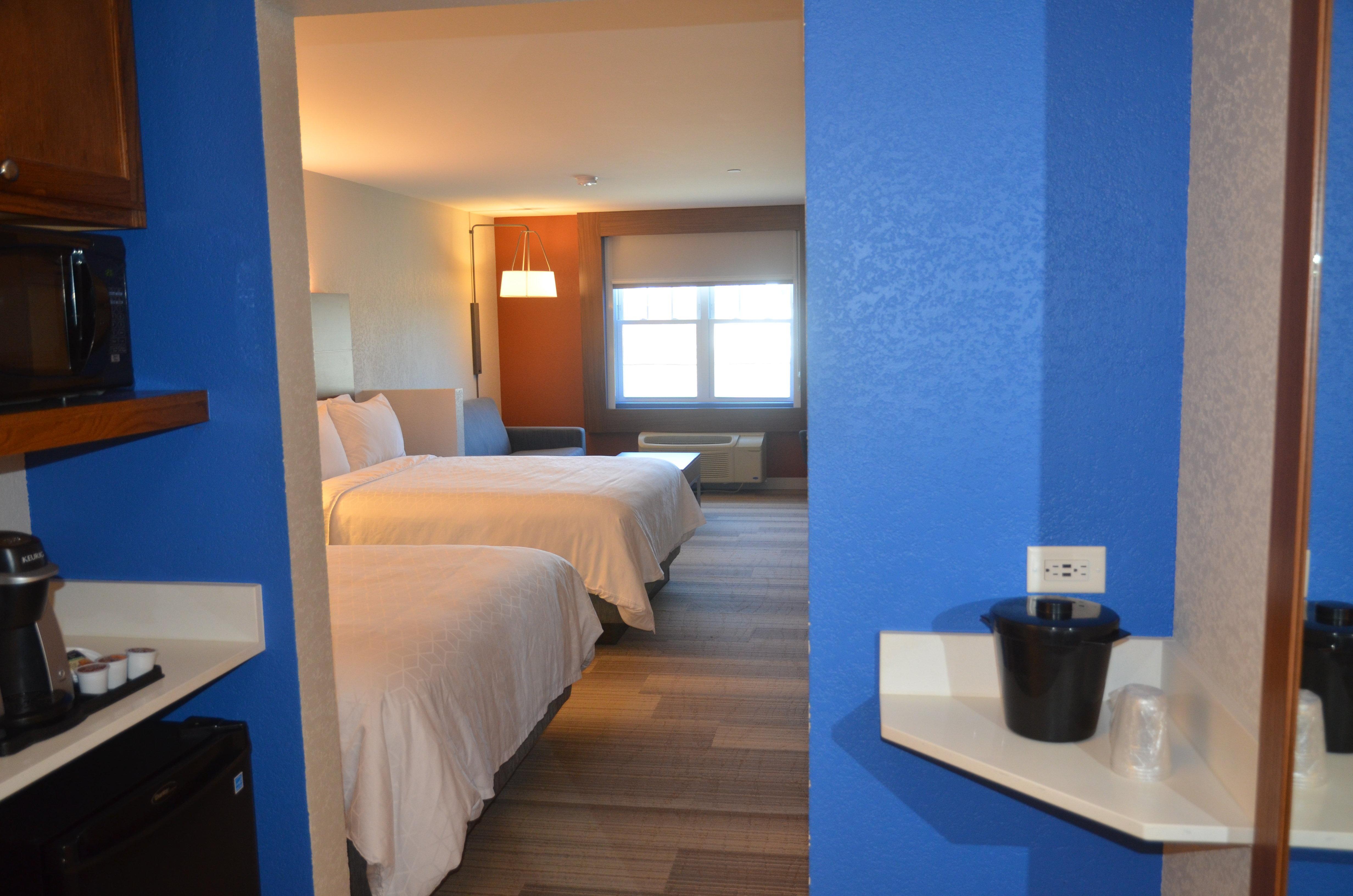 Holiday Inn Express Hotel & Suites Rochester By Ihg Buitenkant foto